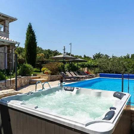 بيت للعطل Villa Salvea بوريتش