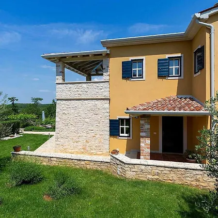 Villa Salvea بيت للعطل بوريتش